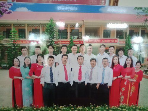 z3075009733017_16f375ae368bcb0fdd48617f716747b7.jpg